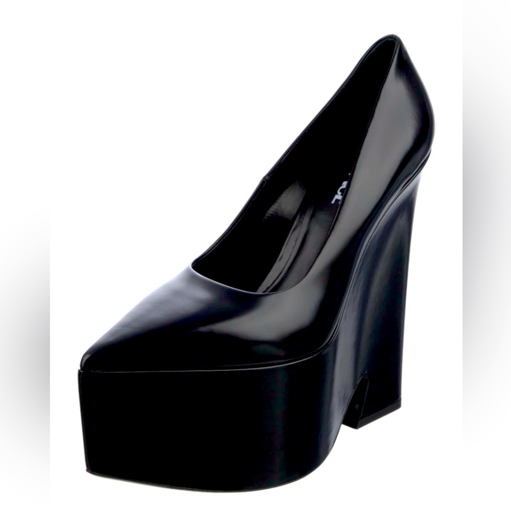 New Versace leather pumps.